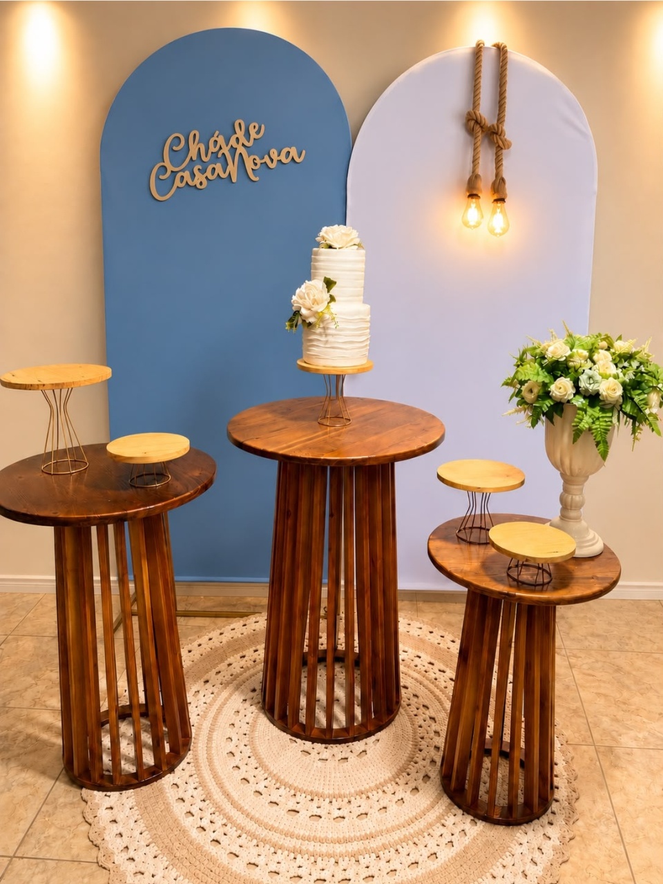 Alugue Pegue Monte Para Decoração de Festa Tema Cha de Panela Mesa Ripada Redonda Rustico - Catálogo Digital Big Day 