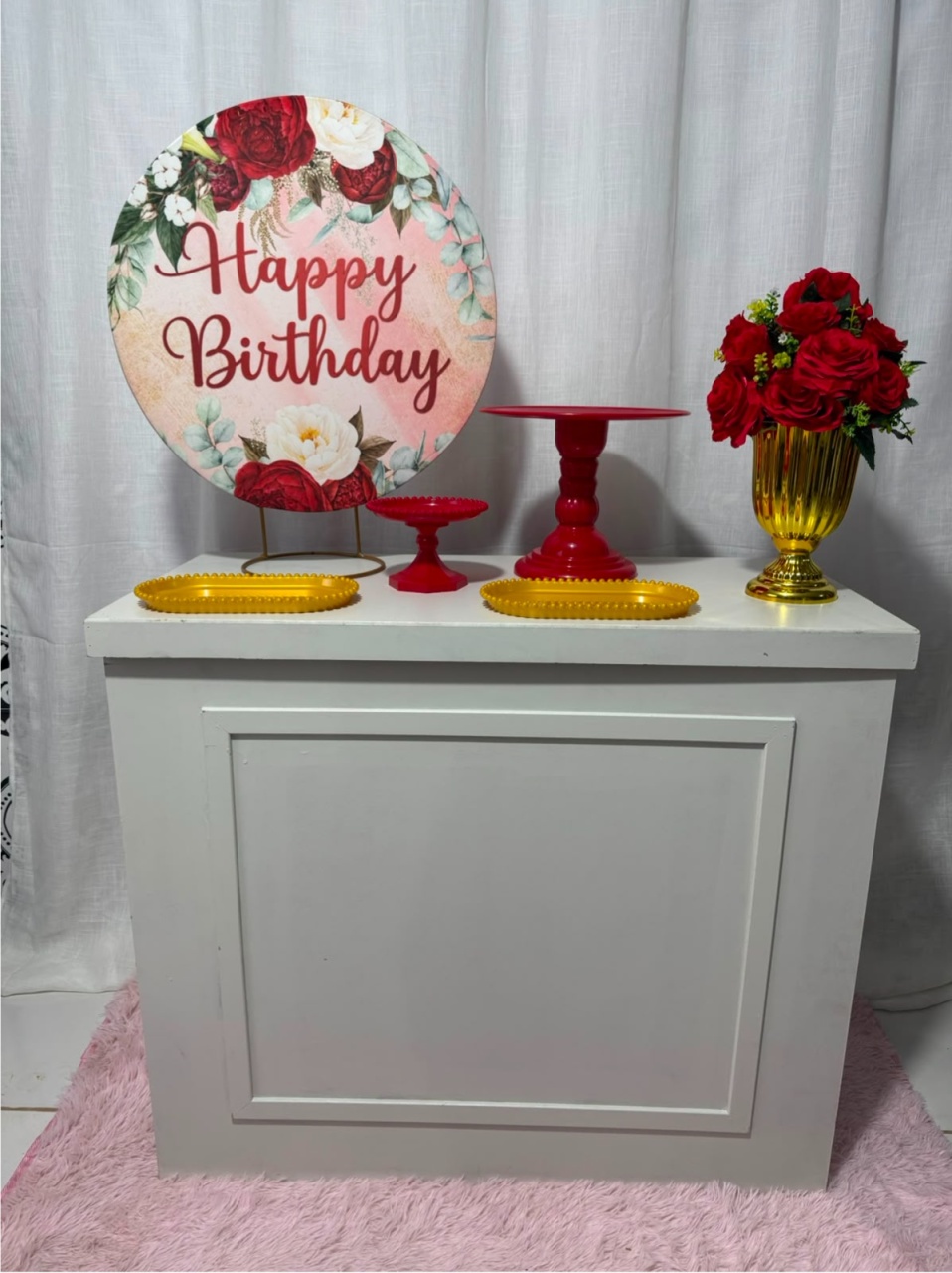 Alugue Festa Na Mesa Floral Vermelho - Catálogo Digital Big Day 