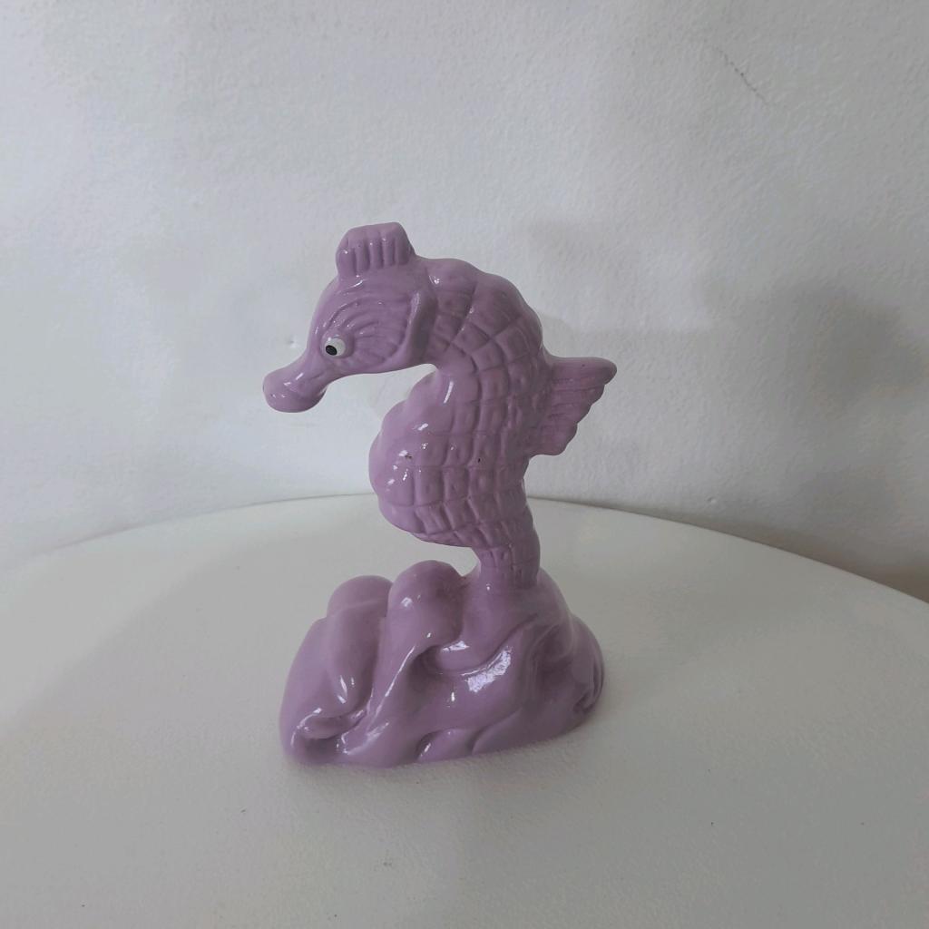 Cavalo Marinho de Ceramica Lilas - Lilas - alegria em festa