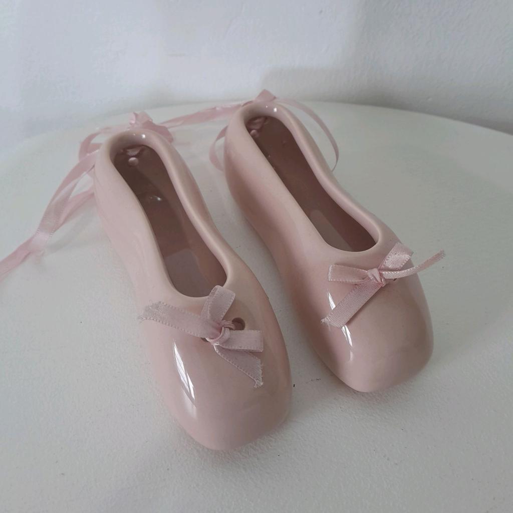 Dupla Sapatinhos Bailarina Ceramica Rosa - alegria em festa