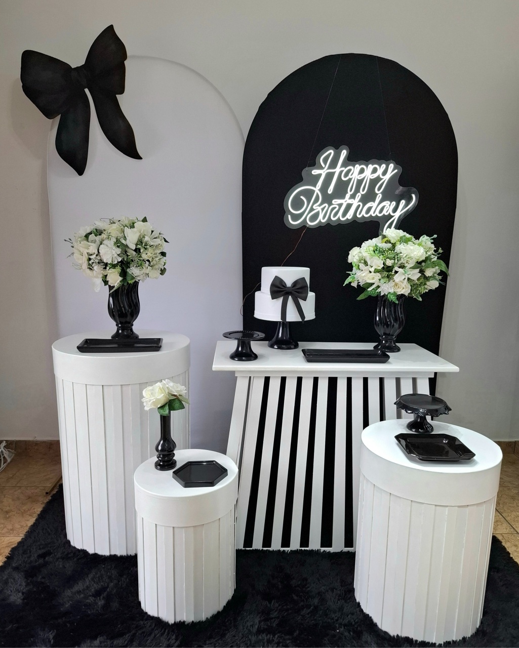 Laço Preto Mod 3 - alegria em festa