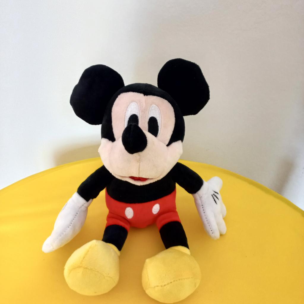 Mickey Pelucia Pequeno - alegria em festa