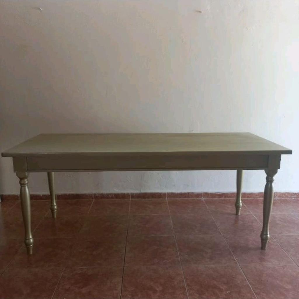 Mesa Dourada de 1,80 M - Dourado - alegria em festa