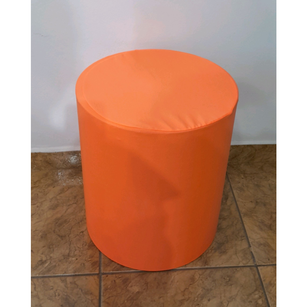 Capa Laranja Neon P - alegria em festa