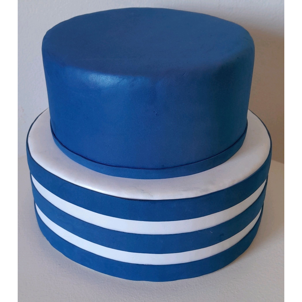 Bolo Fake Azul Com Listras Brancas 2 Bases - Azul Royal - alegria em festa