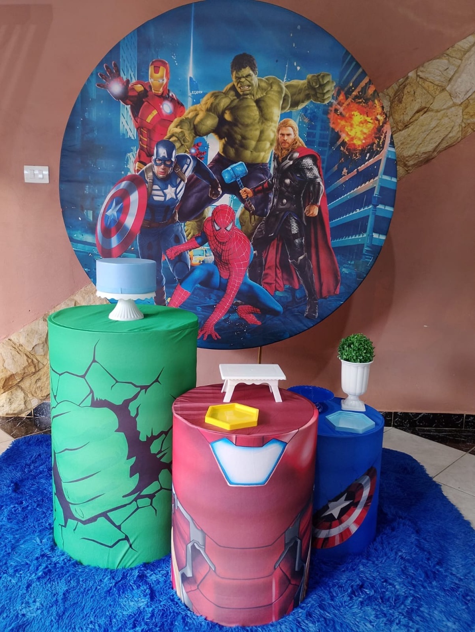 Kit Vingadores - Festejar Locações