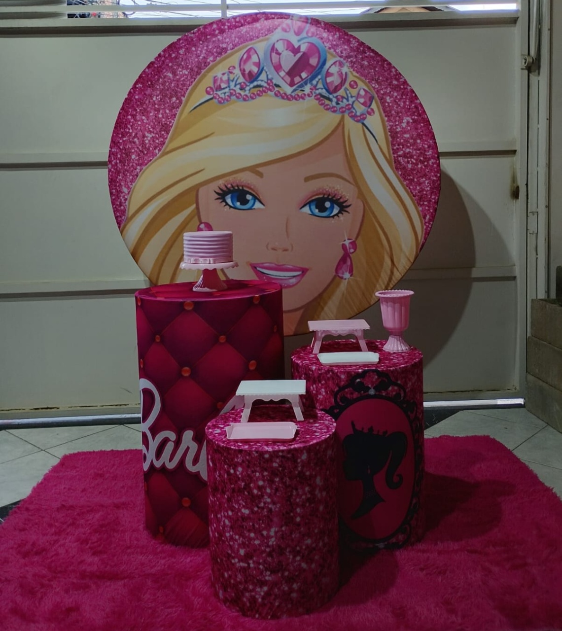 Kit Barbie - Prata - Festejar Locações