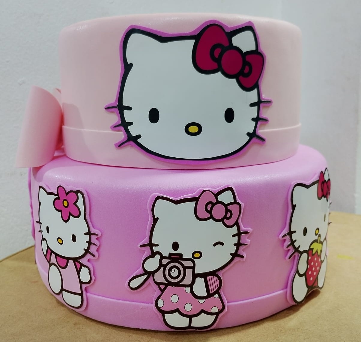 Bolo Hello Kitty - Festejar Locações