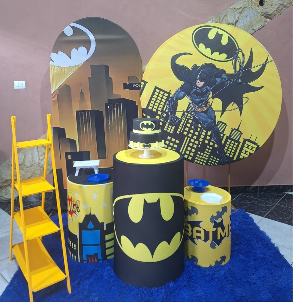 Kit Batman - Ouro - Festejar Locações