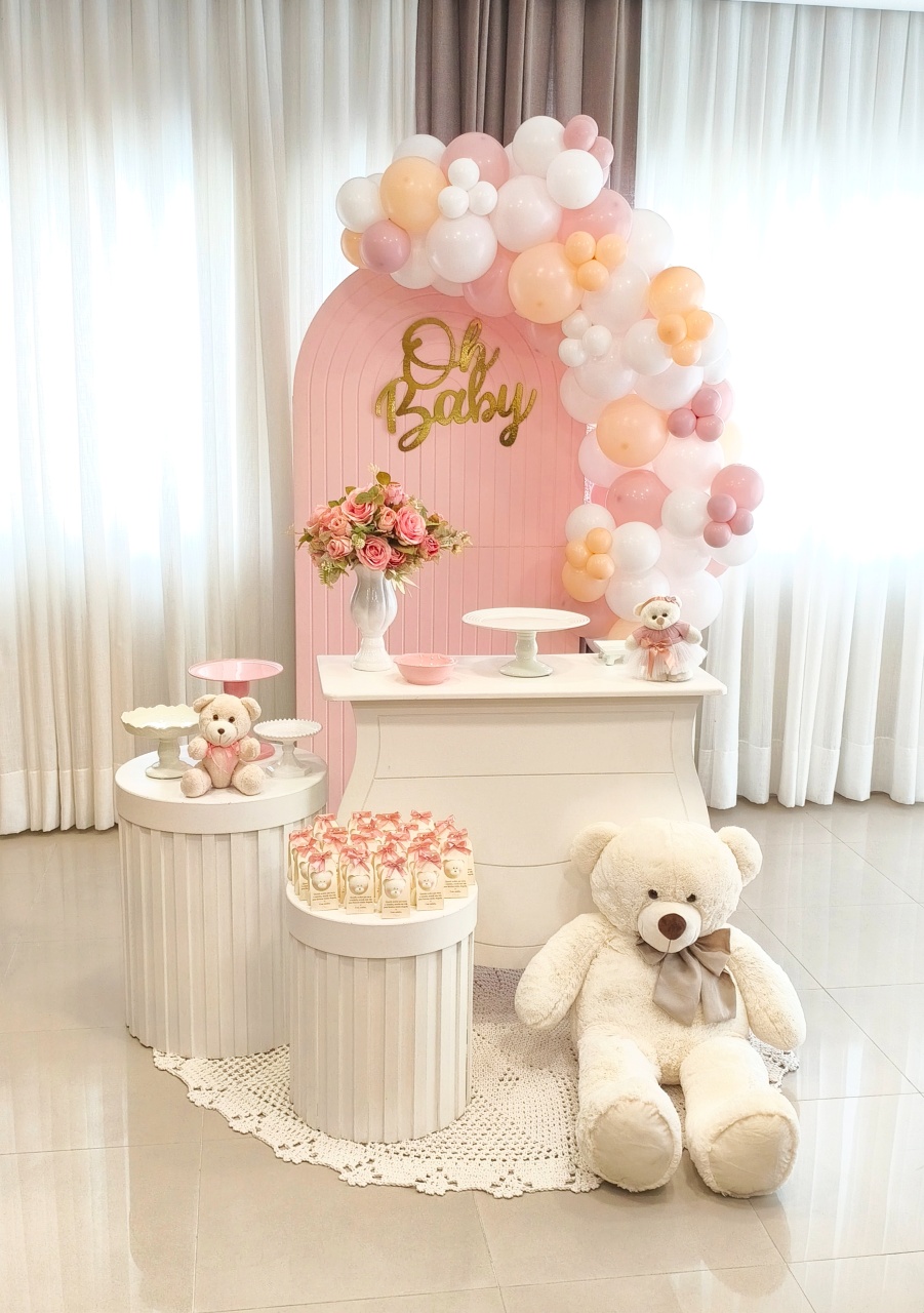 Chá de Bebê Branco, Rose (C/Montagem) - Lirou, Yalou & Jack - Decorações 