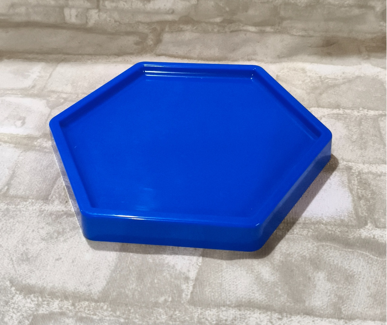 Bandeja Sextavada Azul Turquesa - Lirou, Yalou & Jack - Decorações 