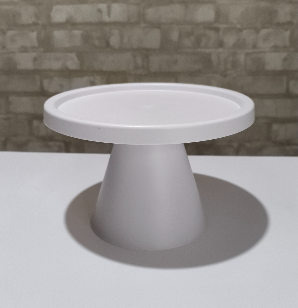 Boleira Cone Branco - Lirou, Yalou & Jack - Decorações 