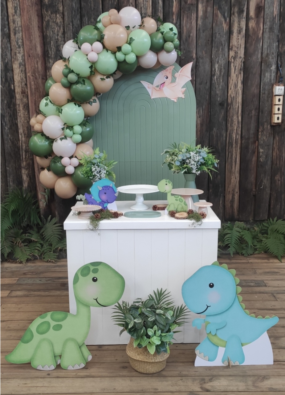 Dino Baby Kit Minimalista (C/Montagem) - Lirou, Yalou & Jack - Decorações 
