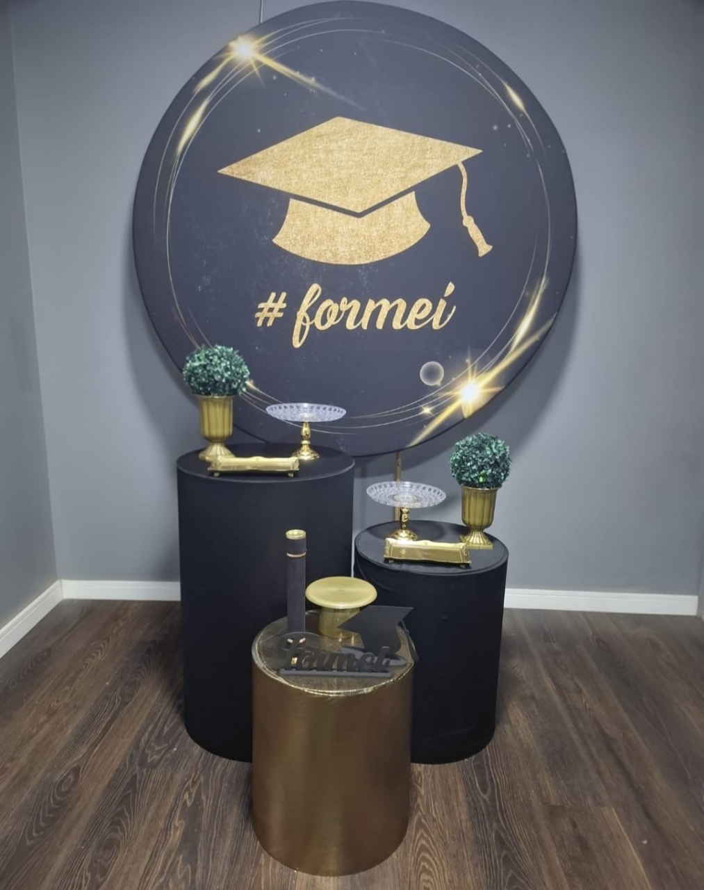 Formatura Dourada E Preto Básico 1 - Mundo da imaginação