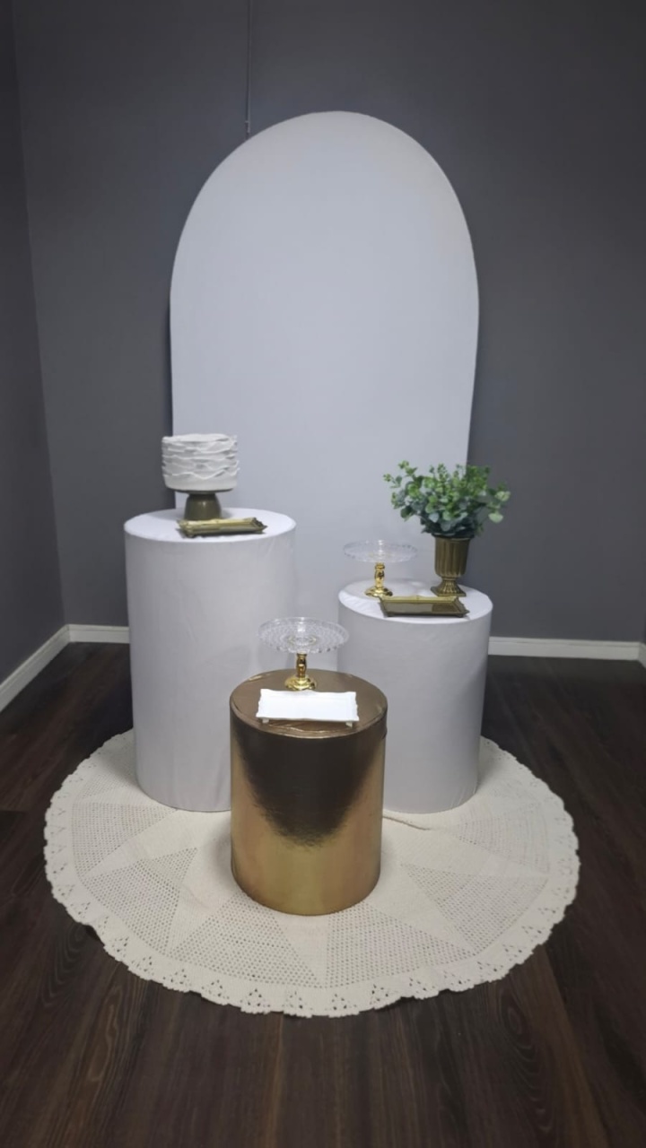 Romano Branco E Dourado 2 - Mundo da imaginação