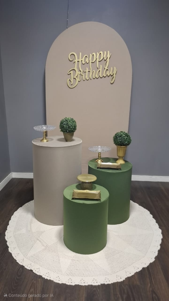 Romano Verde E Bege Com Dourado - Mundo da imaginação