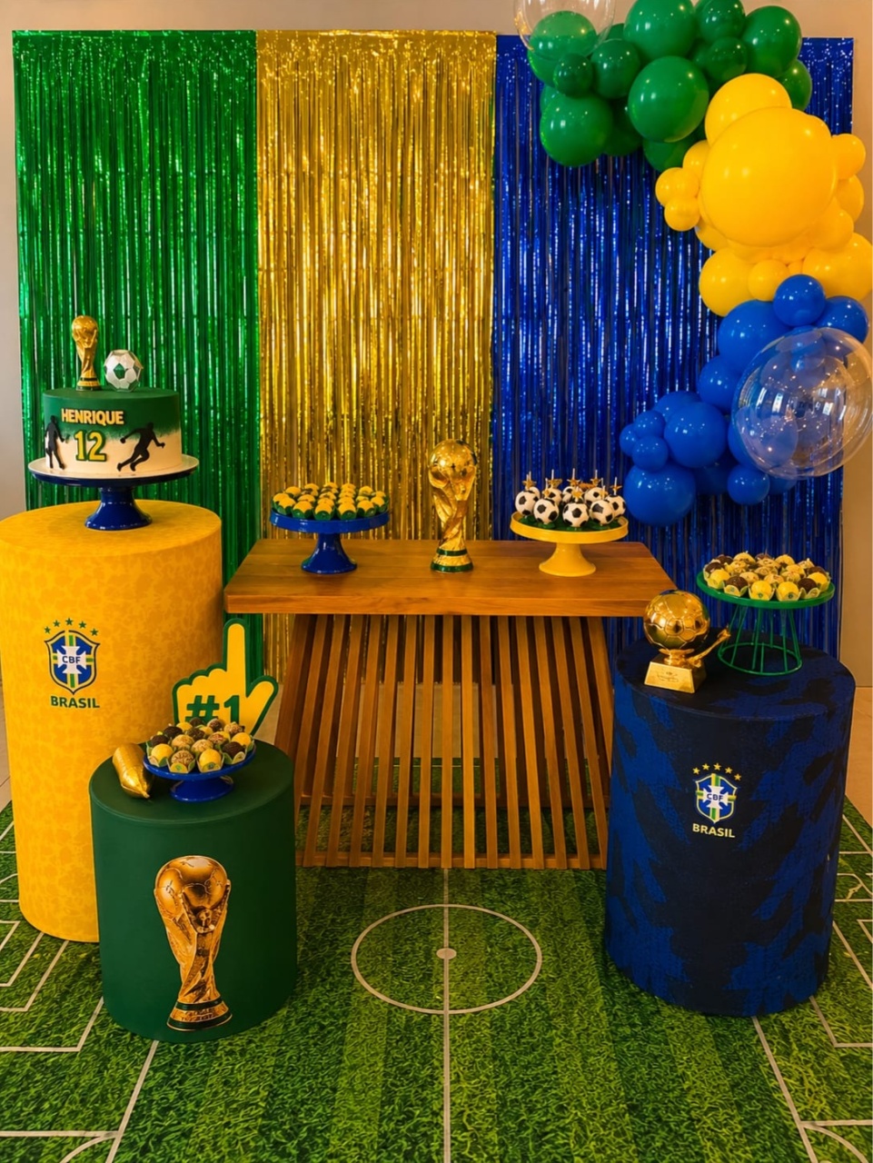Personalizada Brasil + Cortina - BenLiz Loc e monte