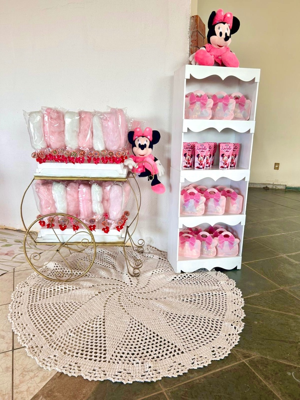Cantinho Para Lembrancinhas/ Minnie - Afestapegueemonte