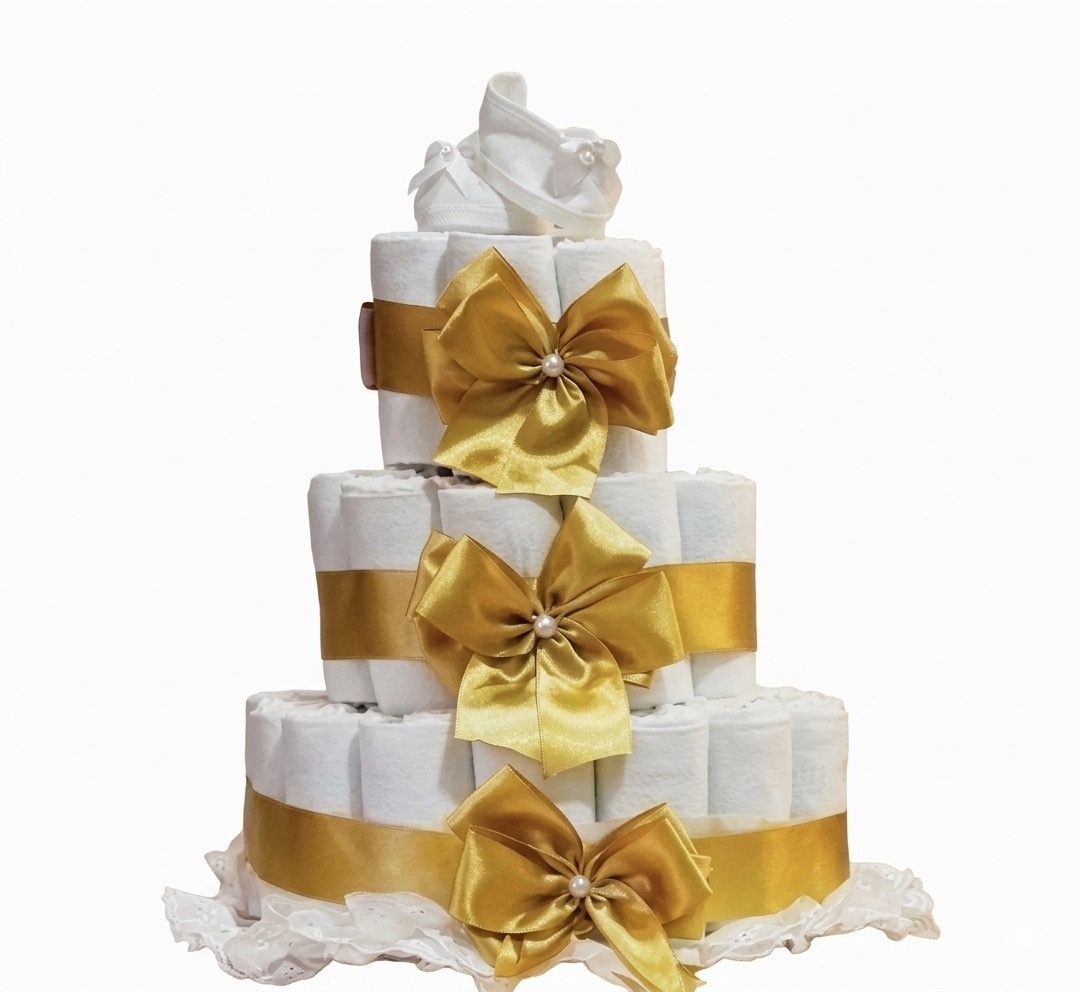 Bolo de Fraldas - Branco E Dourado - Afestapegueemonte