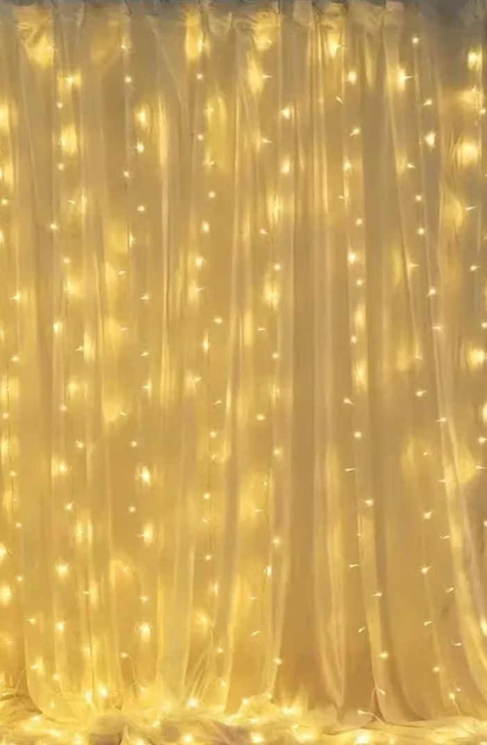Cortina de Led (Branco Quente) - Afestapegueemonte