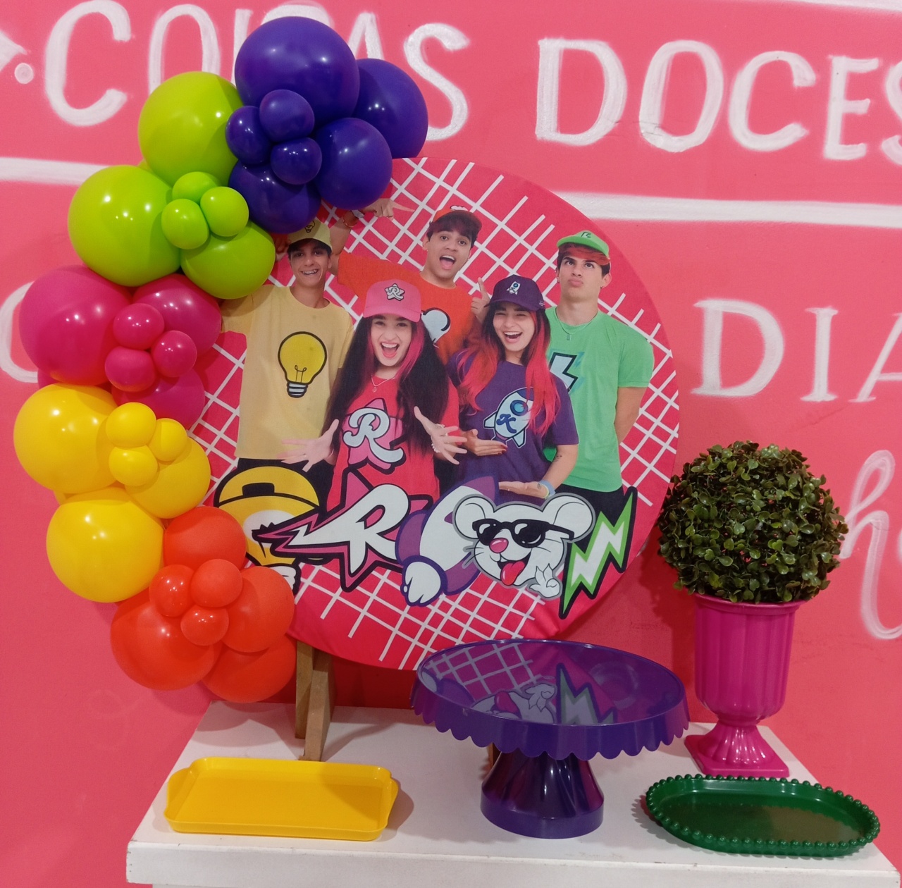 Os Rosas Mini Festa - Catálogo Jake festa decore 