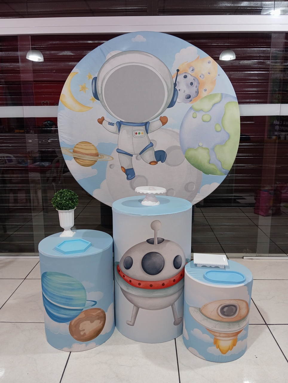 Astronauta Kit Básico  - Catálogo Jake festa decore 