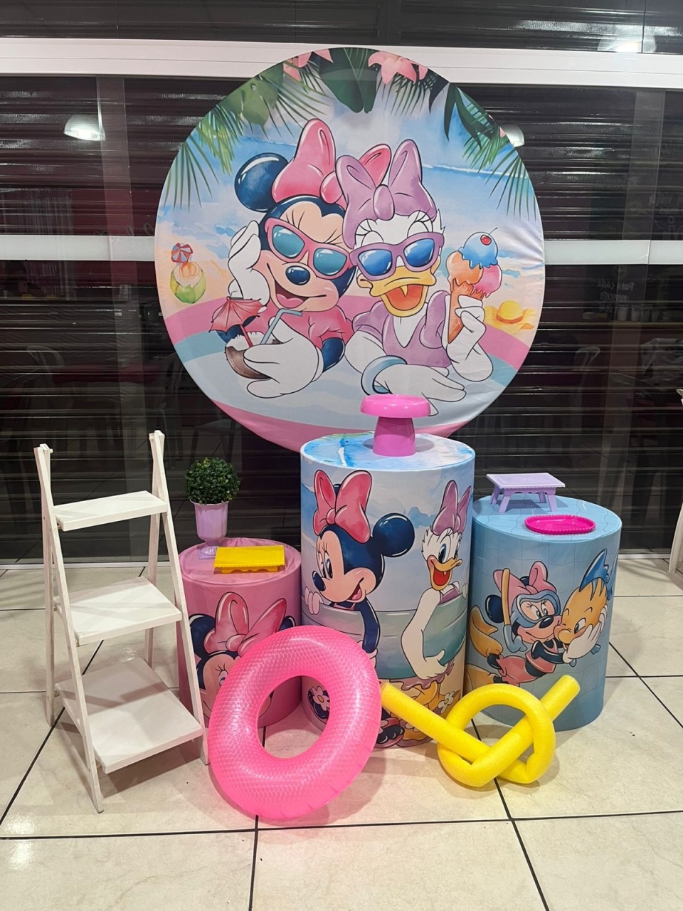 Minnie Pool Party Kit 2 - Catálogo Jake festa decore 