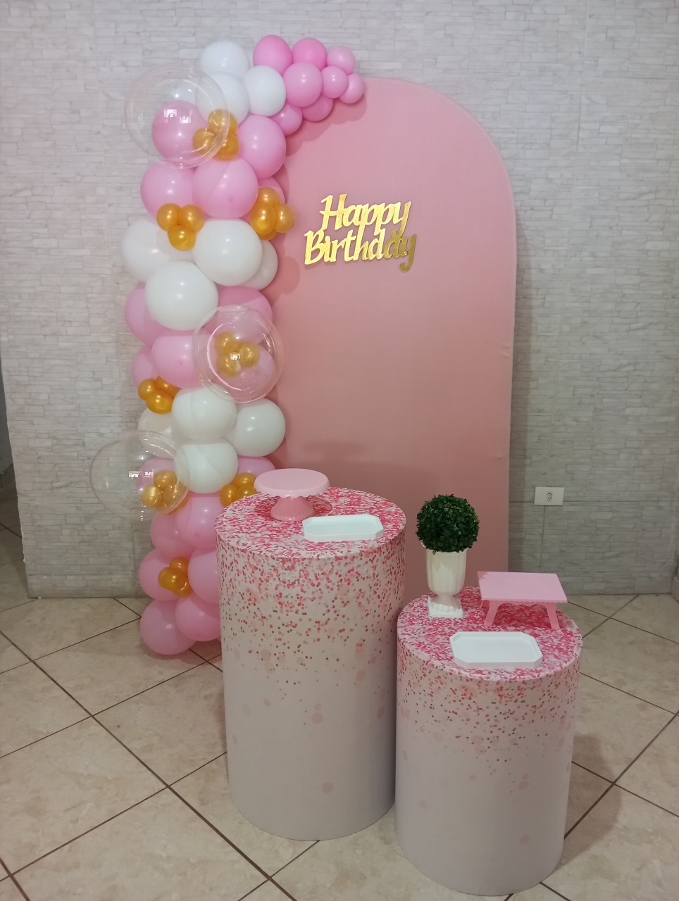 Happy Rosa - Catálogo Jake festa decore 