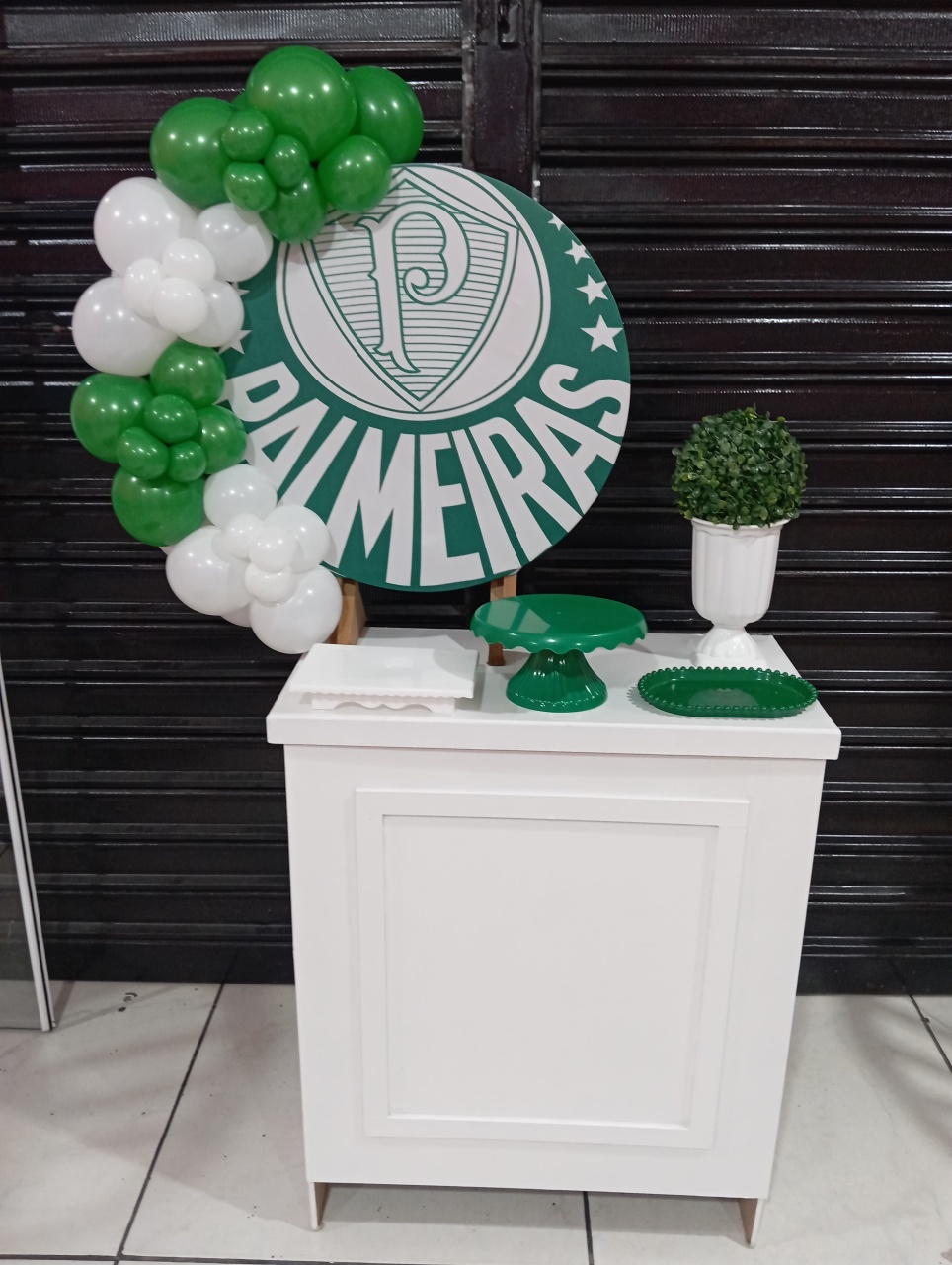 Palmeiras Mini Festa + Mesa - Catálogo Jake festa decore 