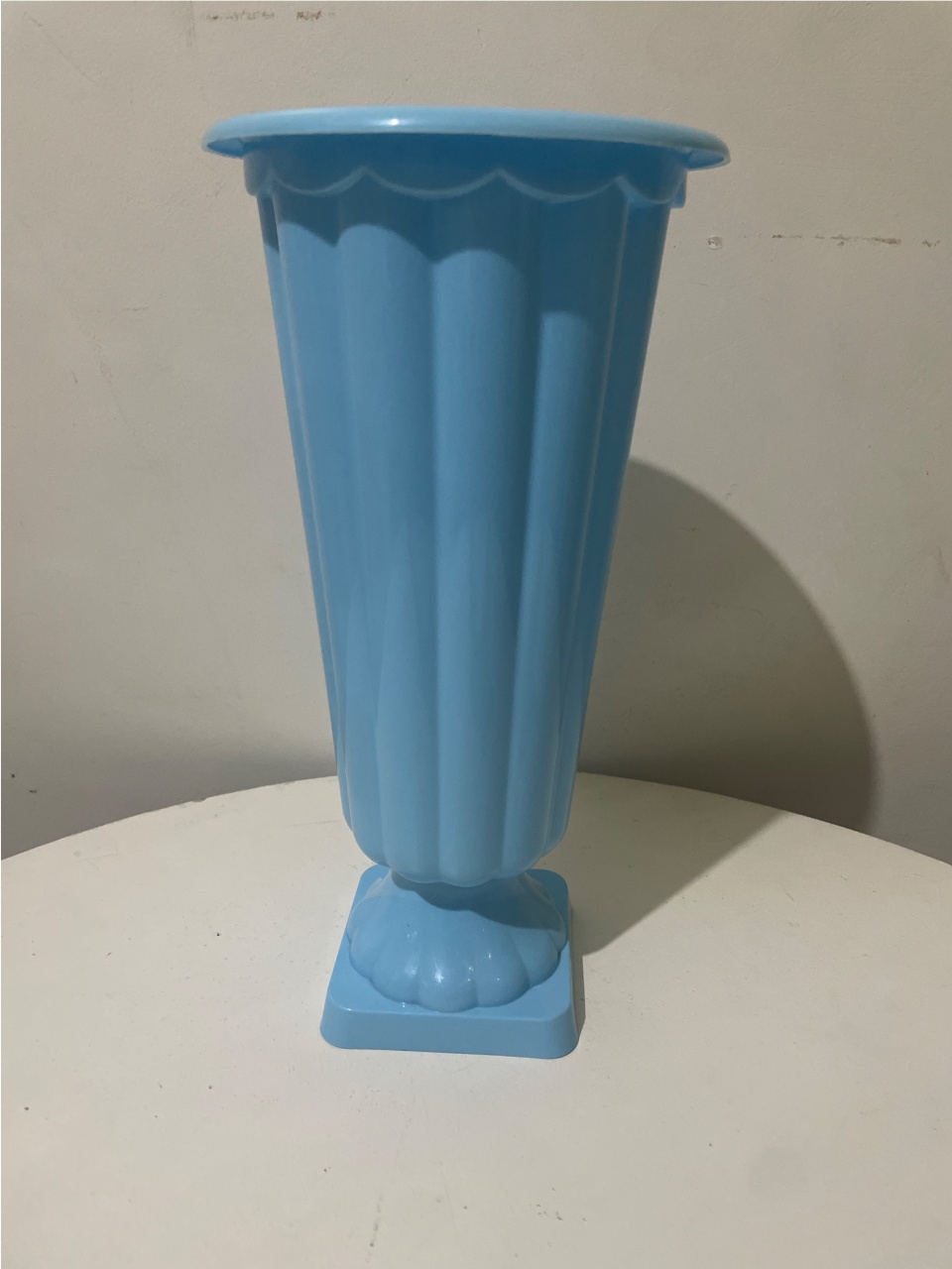 Vaso Grego Azul Bebê M de Plastico - Rosy val decorações de Festas