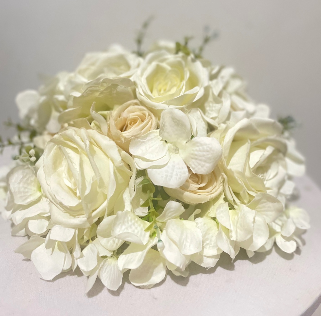 Arranjo Branco M - Rosy val decorações de Festas