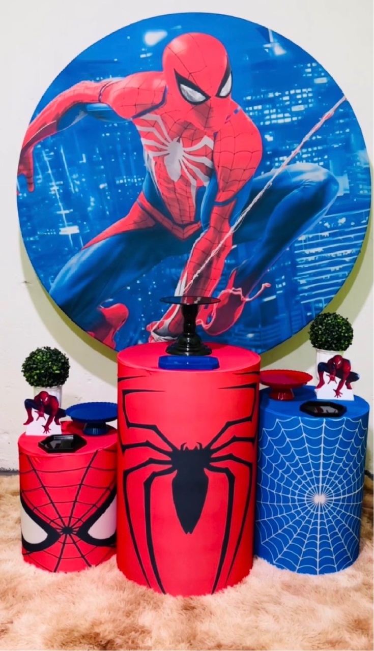 Homem Aranha Bronze Locação  - Nessa Lopes Decorações 
