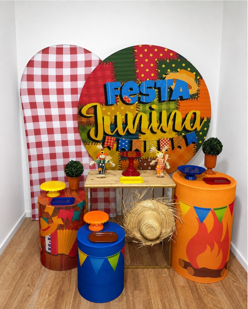 Festa Junina Kit Prata Locação - Nessa Lopes Decorações 