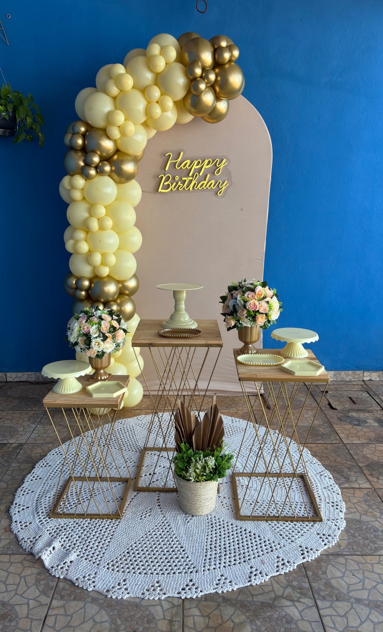 Adulto Bege Luxo - Nessa Lopes Decorações 