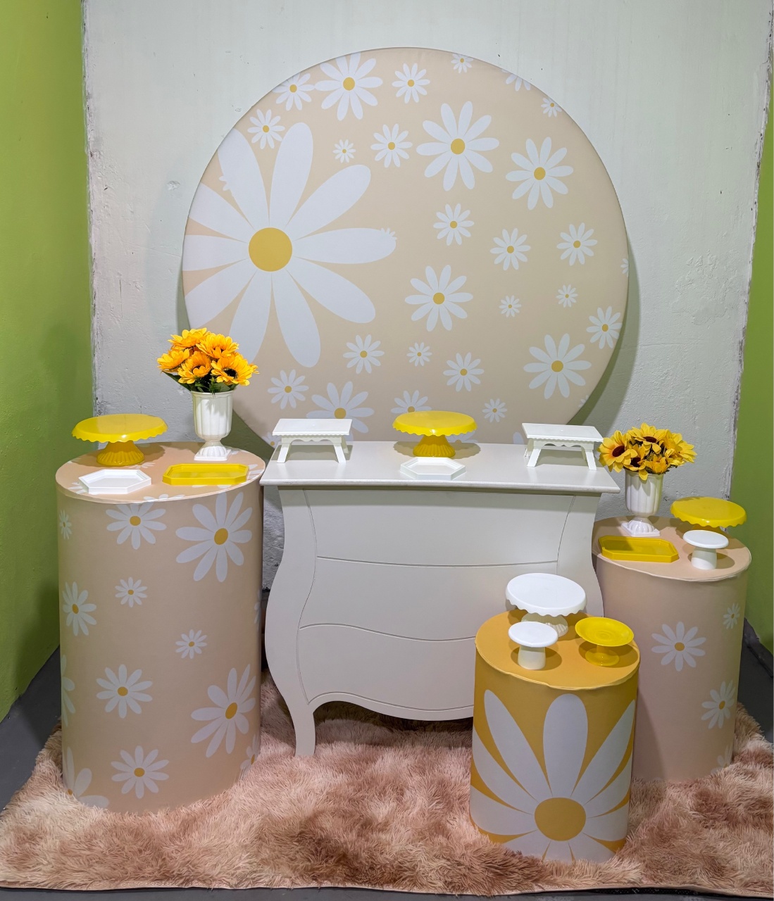 Margarida Locação Ouro  - Nessa Lopes Decorações 