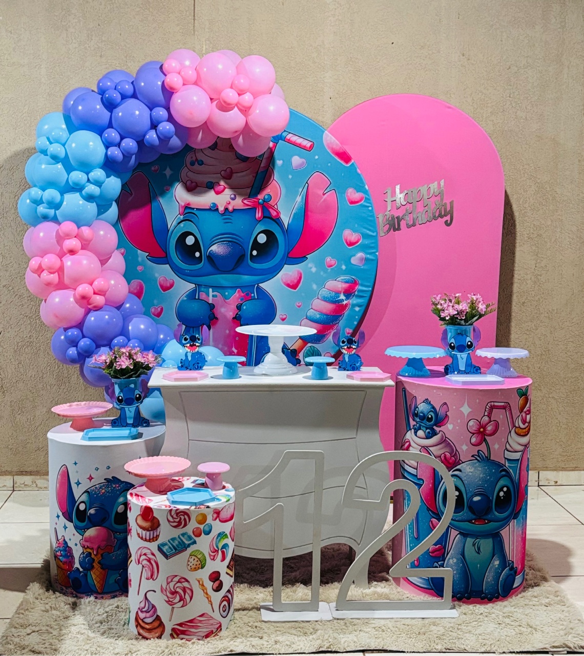 Stichi Ouro Locação  - Nessa Lopes Decorações 