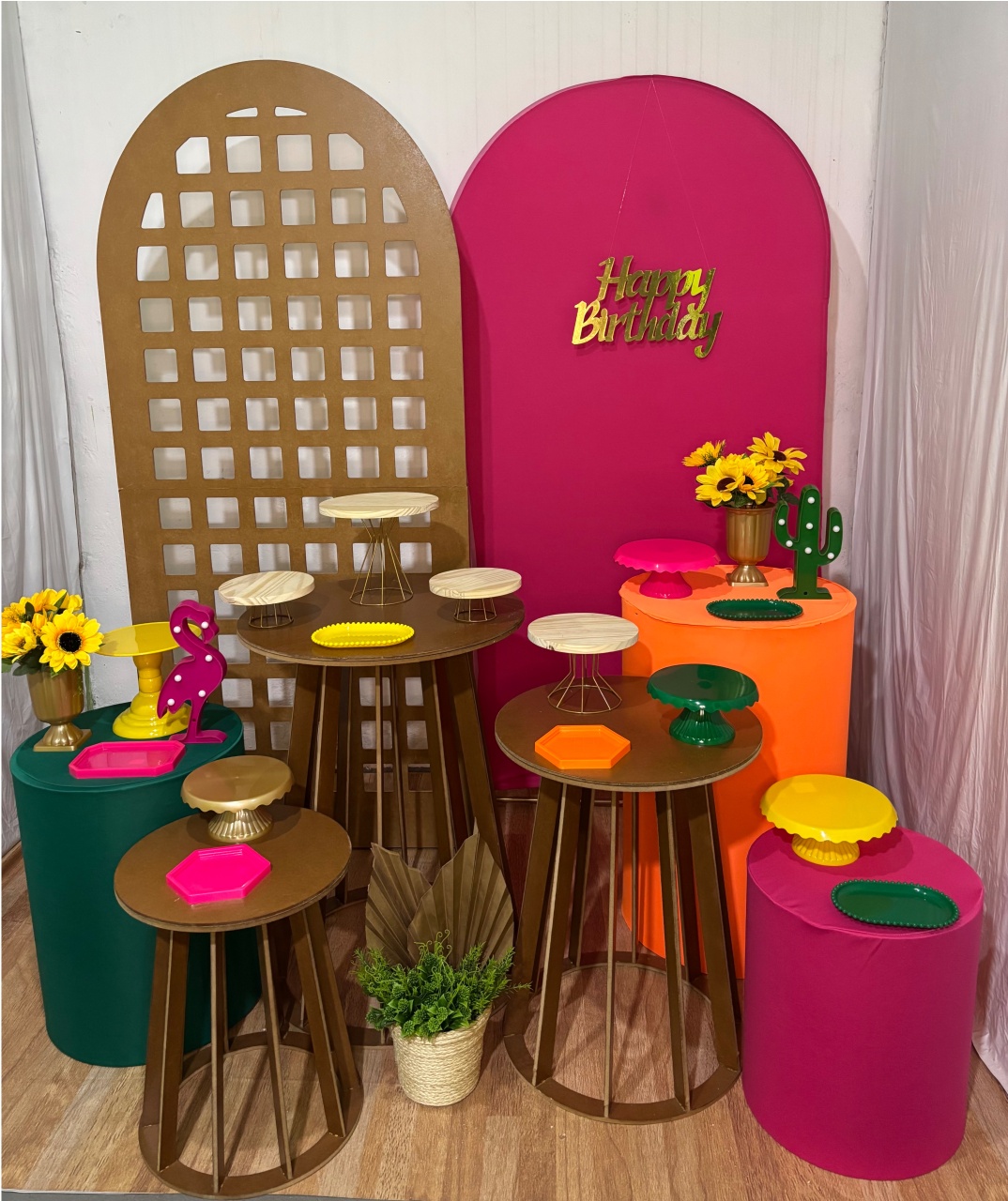 Rosa Pink Brasileirinho Luxo - Nessa Lopes Decorações 