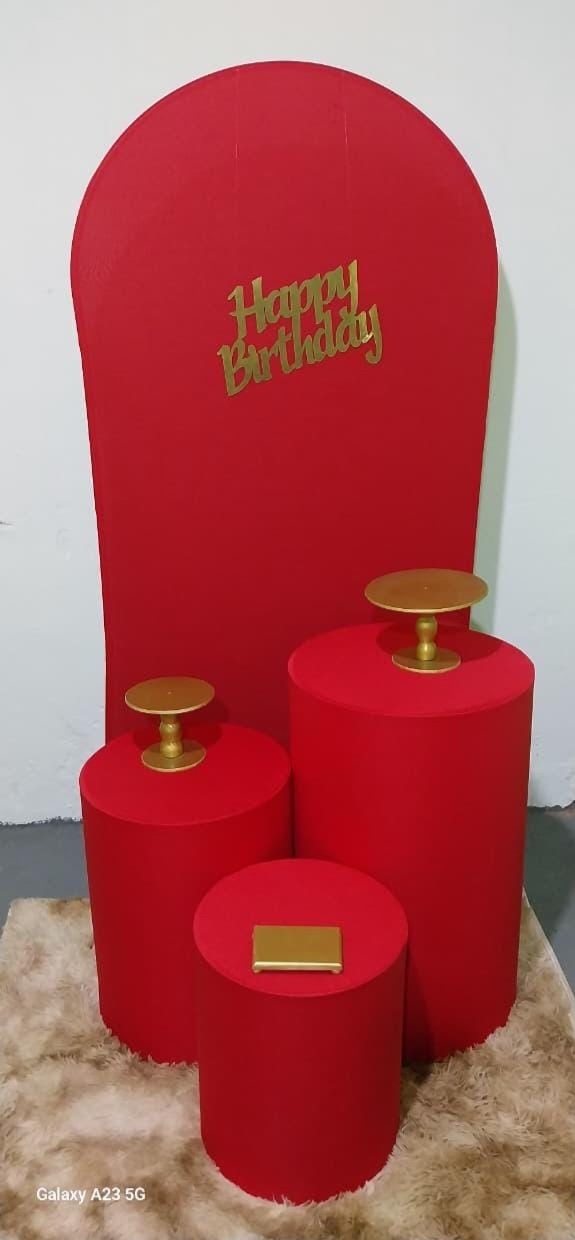 Vermelho Romano Bronze Montagem  - Nessa Lopes Decorações 