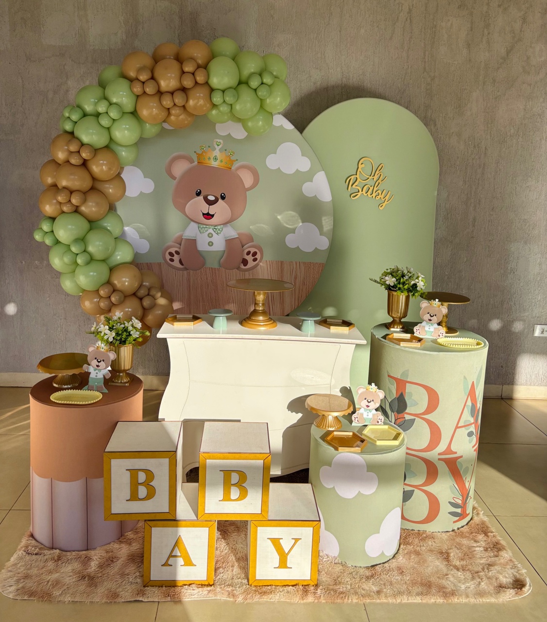 Urso Verde  Locação  - Nessa Lopes Decorações 