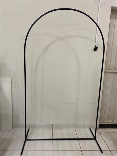 Painel Oval de Ferro 1,20 - Amo Decorar Festas e Balões