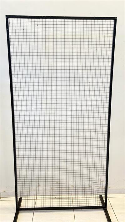 Painel Grade de Ferro Preto - Amo Decorar Festas e Balões
