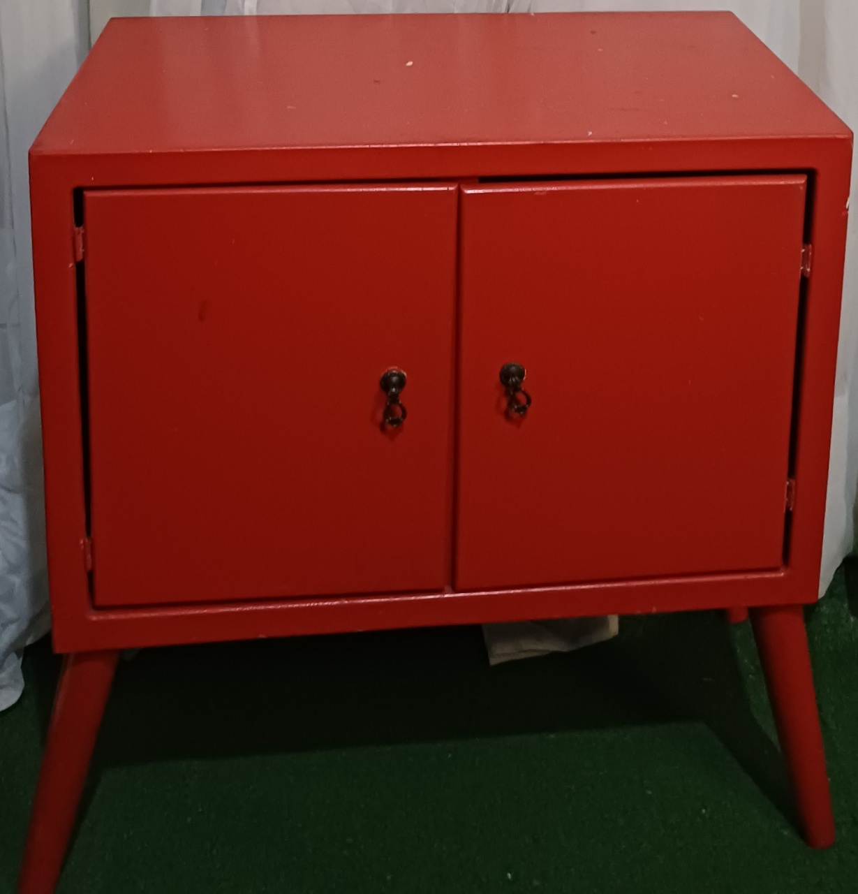 Cômoda Vermelha - SekineDecore