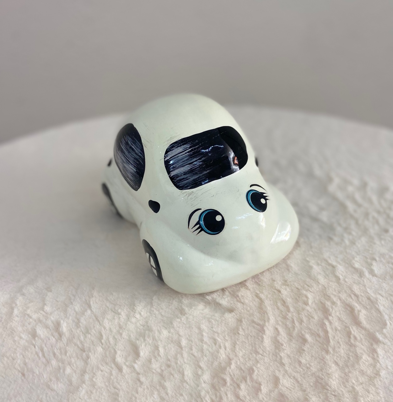 Carrinho Branco Cerâmica   - UPFestas e Decorações