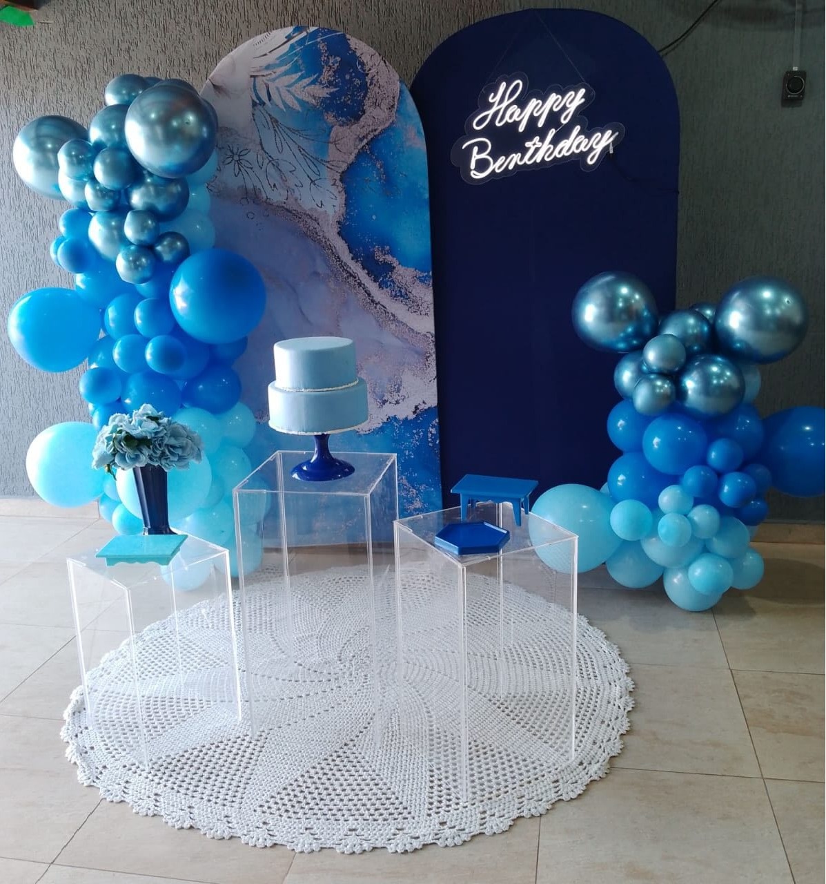 Decoração Feliz Aniversario - UPFestas e Decorações