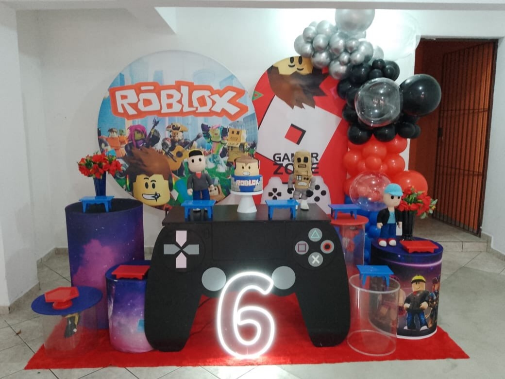 Decoração Roblox - UPFestas e Decorações