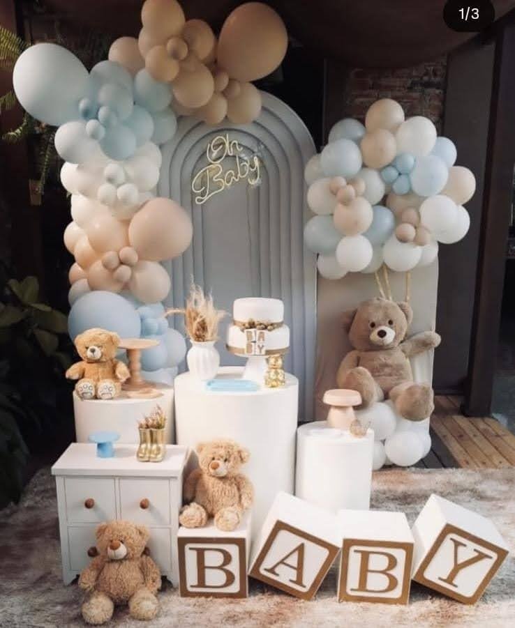 Urso Portal Azule Bege Montagem - Encanto Festivo 
