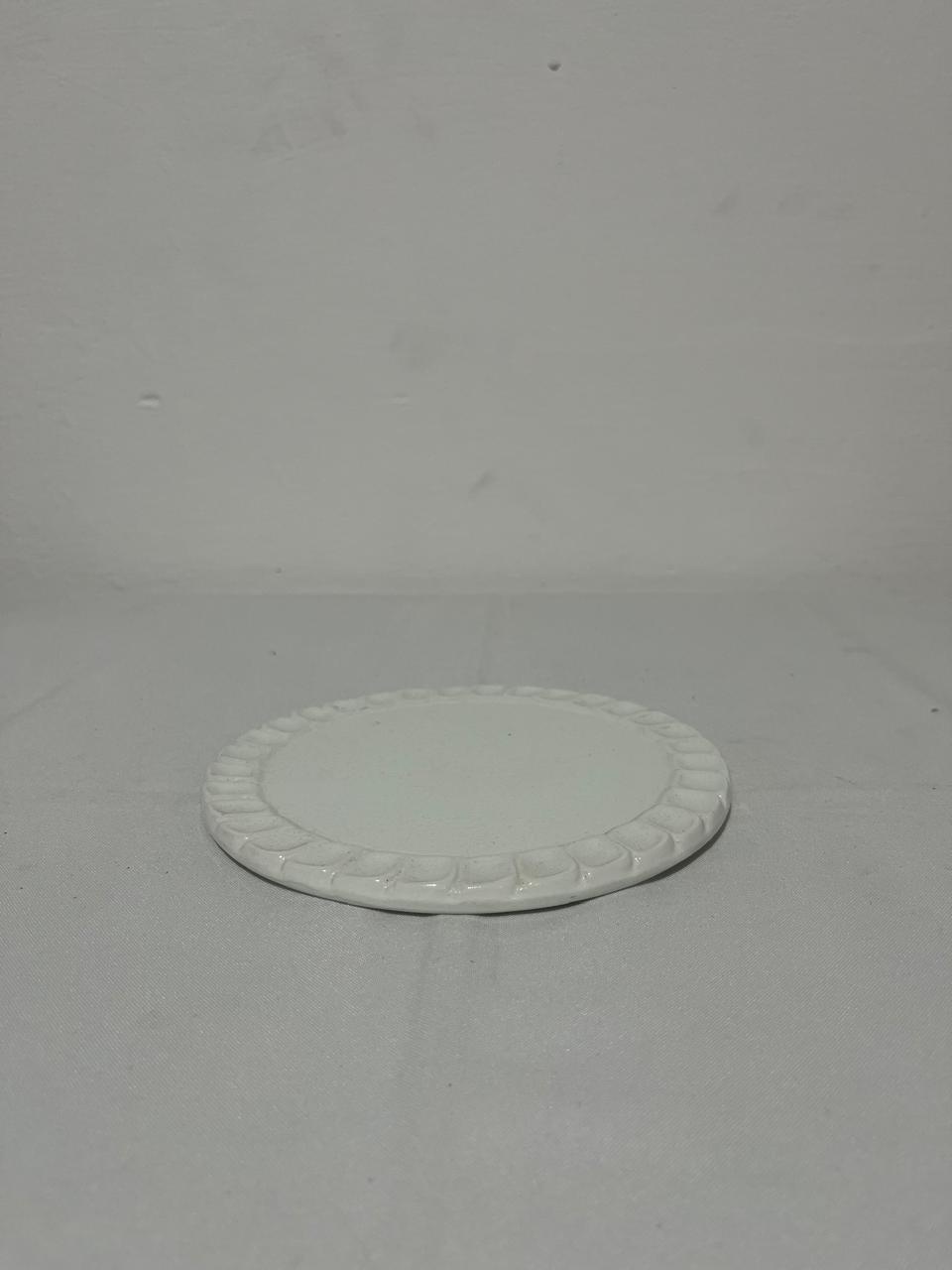 Bandeja Baixa Branca Ceramica - The Magic Froes