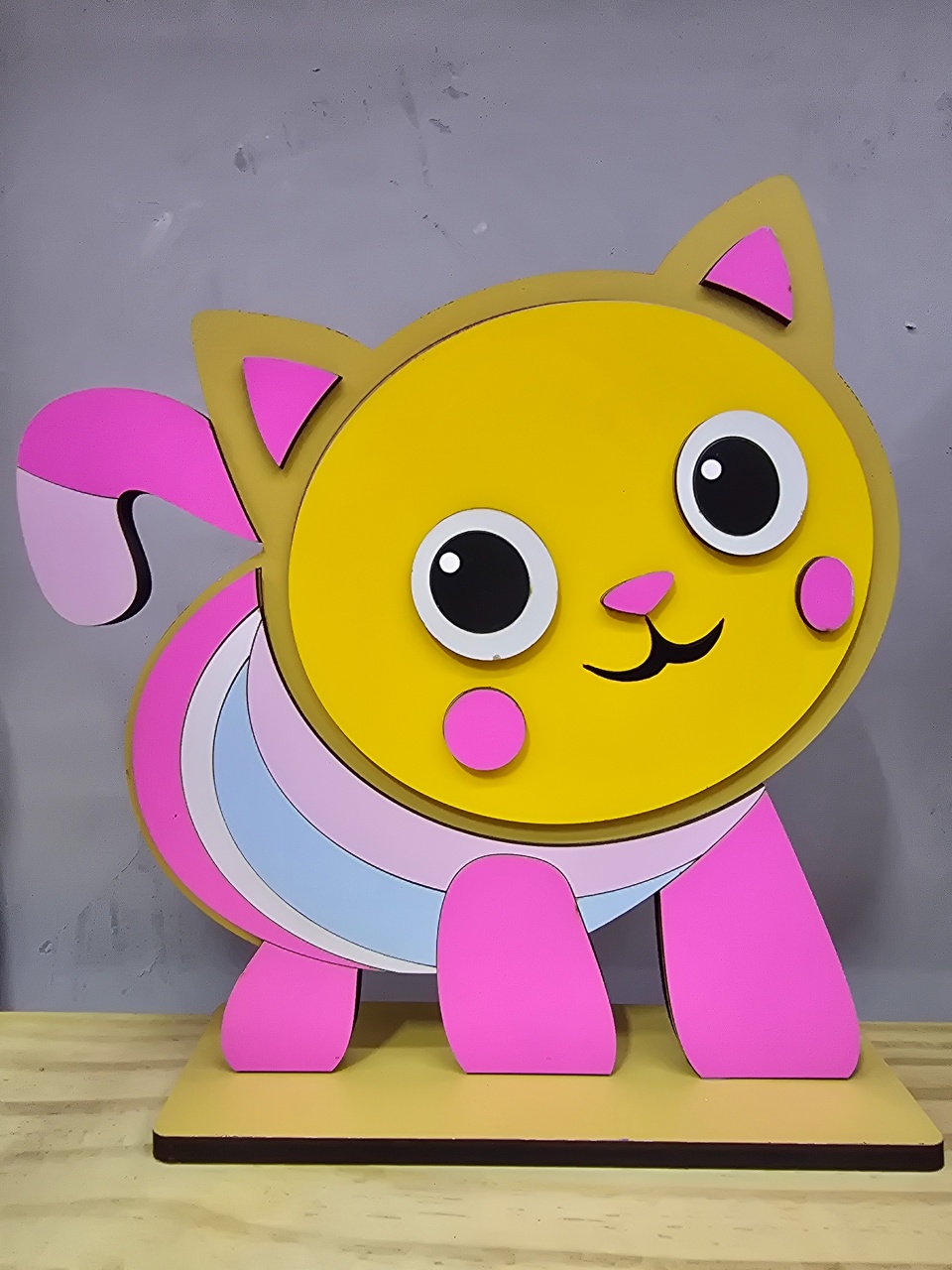 Display 3D Personagem Pillow Cat/Gabby - Pegue e Dekore