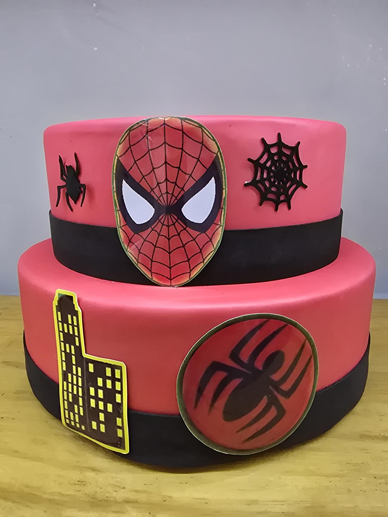 Bolo Fake Homem Aranha - Pegue e Dekore