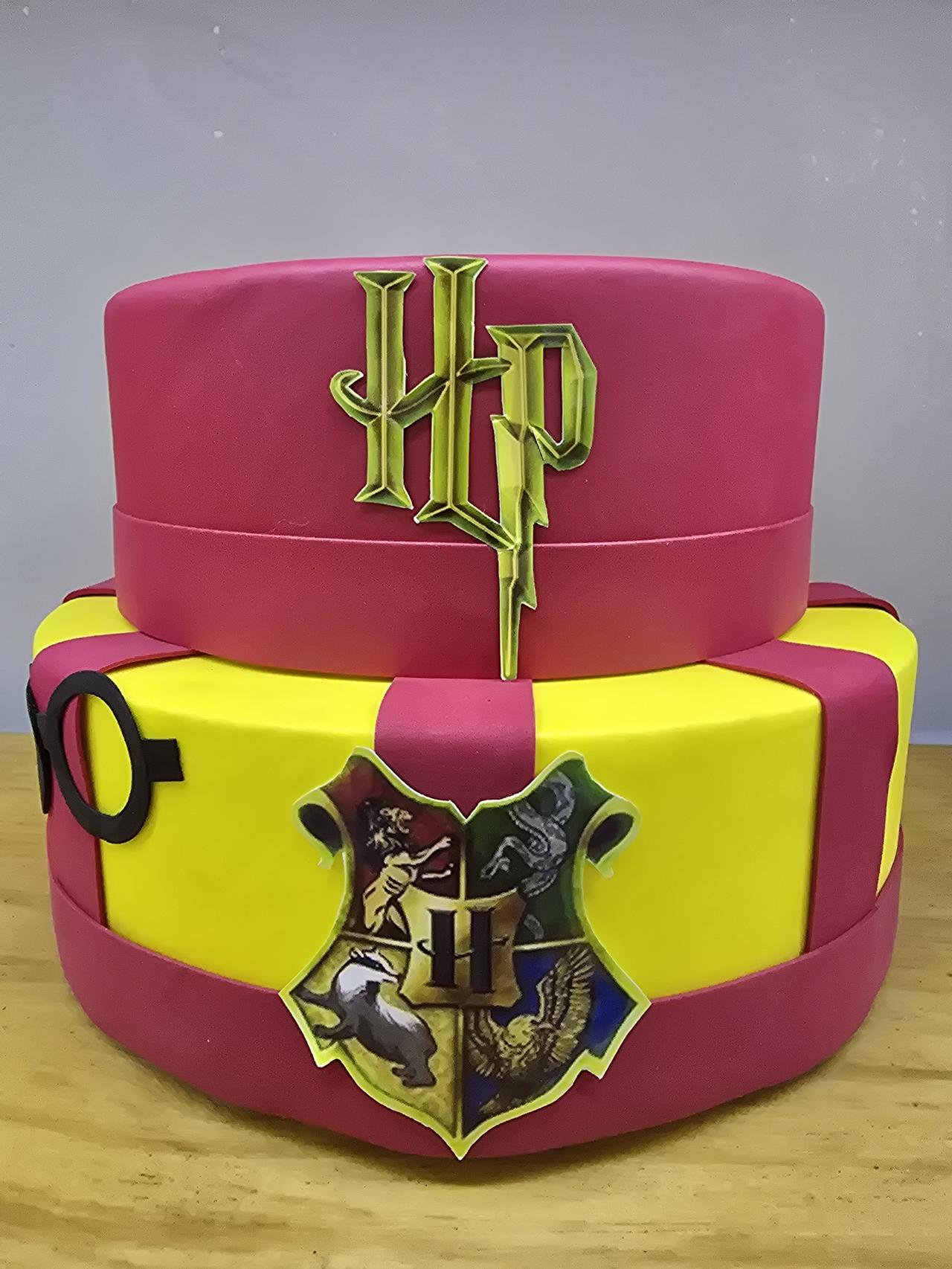 Bolo Fake Harry Potter - Pegue e Dekore